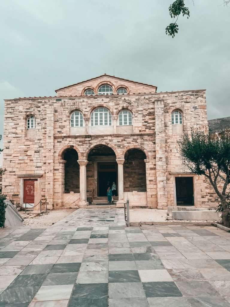 Ekatontapiliani Paros
