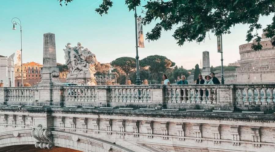 Bridge in Rome on way to Vatican